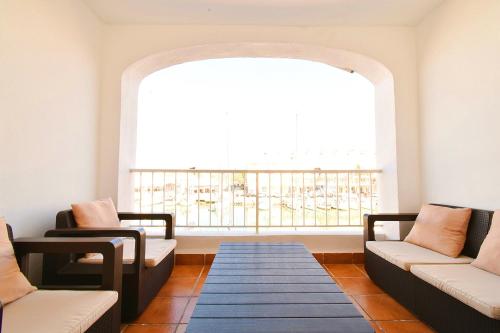 Gallery image of EXPOHOLIDAYS - Galeon PUERTO DEPORTIVO in Almerimar