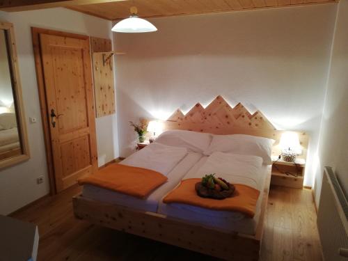 Postel nebo postele na pokoji v ubytování Hotel Stoichart