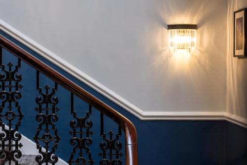 28 York Place Hotel photo 48