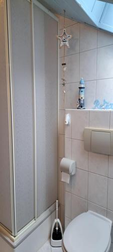 Ένα μπάνιο στο Ferienwohnung Steinbeisser