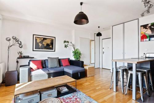 Photo de la galerie de l'établissement GuestReady - Apt Famille Chic à Paris 20 !, à Paris