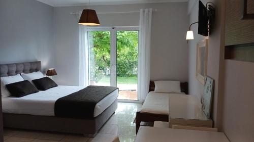 Ioannidis Studios Valtos