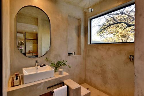 Gallery image of Ngala Lodge in Klipdrift