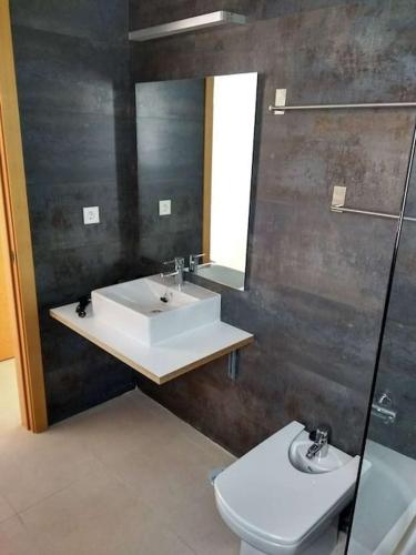 Bilik mandi di Appartement GALA