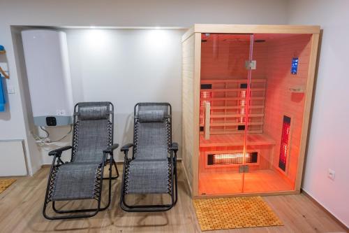 Fotografie z fotogalerie ubytování Three-Bedroom Premium Holiday Home Atmosfera with Private Pool&Sauna v destinaci Vodice