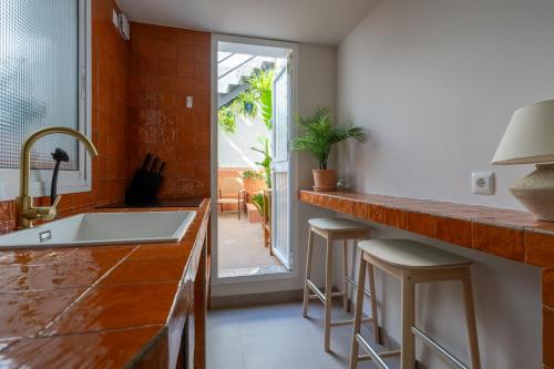 I AM Lomilla Apartments