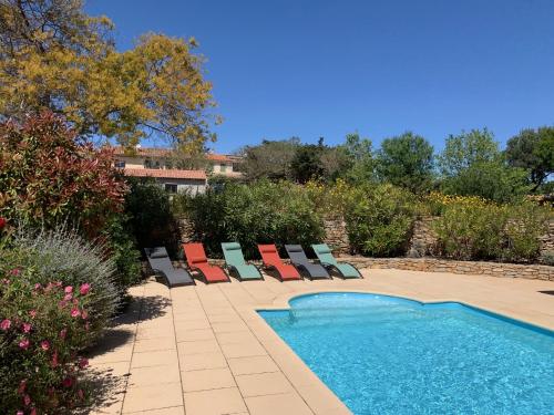 Villa 4 Etoiles Climatisée, Piscine, Parking