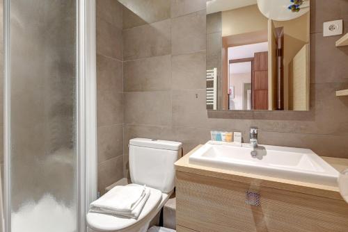 Photo de la galerie de l'établissement 578 Suite Batiot - Superbe Appartement à Paris, à Paris