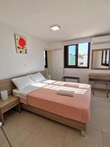 Loft for 2 in Rhodes town