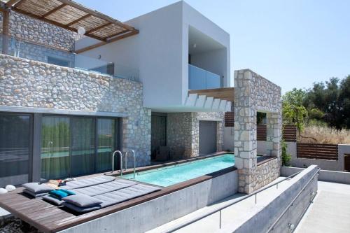 Accessible Villa Katoi