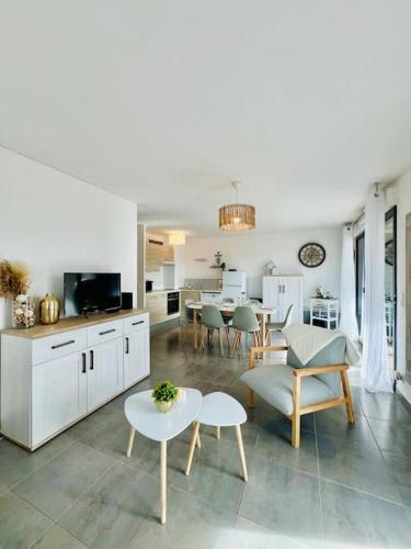 T3 cosy proche mer avec Parking