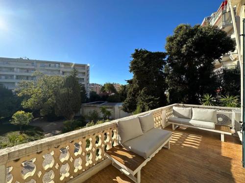 C025 Villa Toscane Bel Appartement Bourgeois