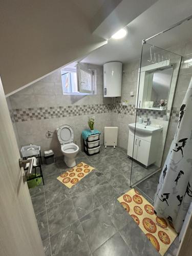 Koupelna v ubytování Apartman i Studio Nikolas