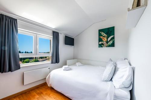 Prestige 7 Apartment
