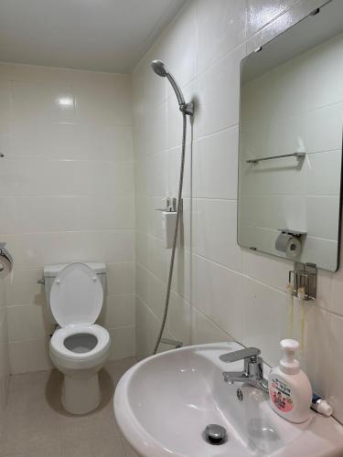 Ein Badezimmer in der Unterkunft Hoho House