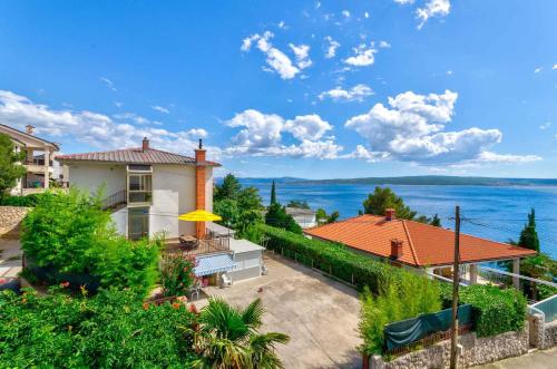 Apartment in Crikvenica 13715