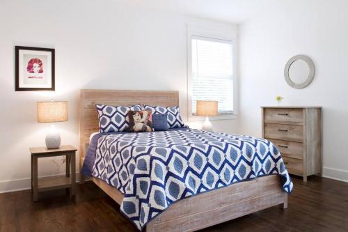 NEW Music Icon House in East Nashville Image