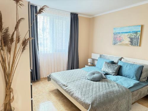 Postel nebo postele na pokoji v ubytování MaYana Beach Appartament
