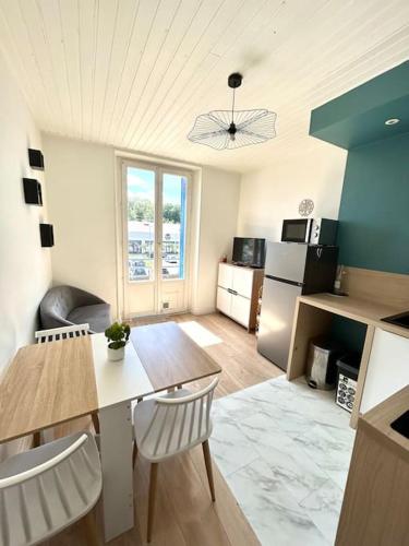 Charmant 2 chambres 2 salles de bain