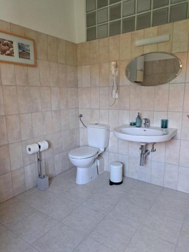 Ένα μπάνιο στο Gábriel apartman 3