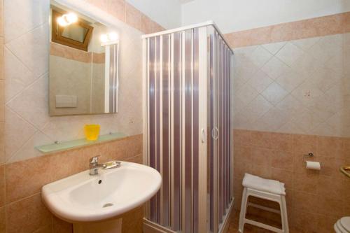 Ένα μπάνιο στο Il Gelso Bianco