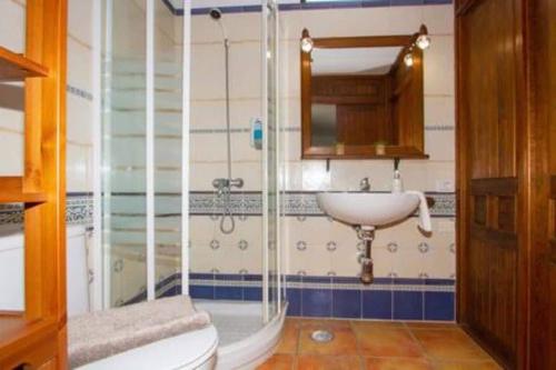 Kylpyhuone majoituspaikassa Casa Crisana