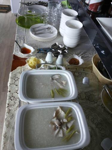 Đồ ăn tại/gần căn hộ