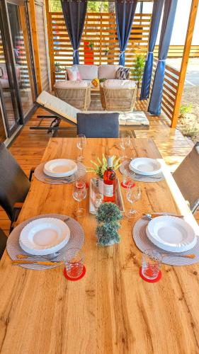 Mobile Homes Jaki - 2 Bathrooms, Large Terrace