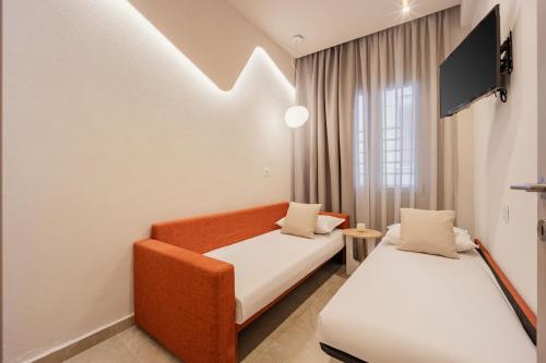 Φωτογραφία από το άλμπουμ του Anna Beach Suites στα Λιμενάρια