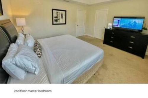 Spacious & Cozy Home- Near all Disney Parks photo 22