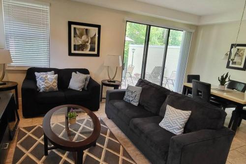 Spacious & Cozy Home- Near all Disney Parks photo 37