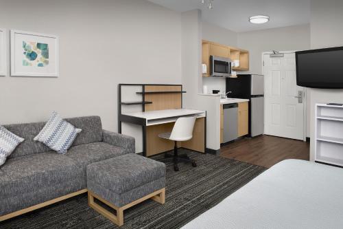 TownePlace Suites Sacramento Cal Expo Image