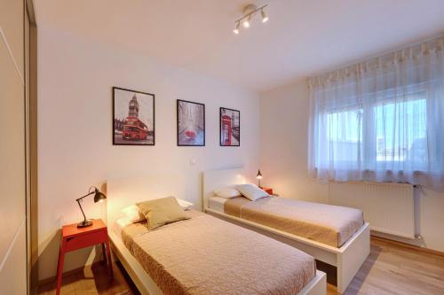 Apartment Aria