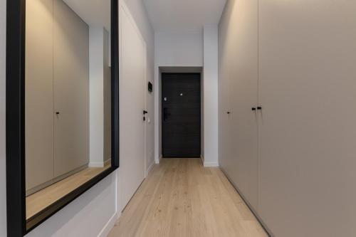 ウージュホロドにあるММ GROUP APARTMENTのギャラリーの写真