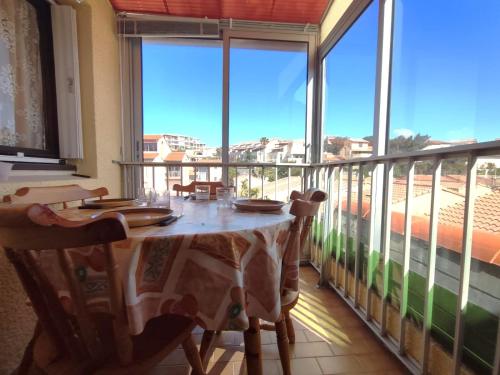 Appartement T2 avec loggia à 100m de la plage - 4SEN119 St Pierre