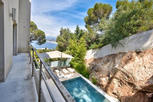 Villa Mont Boron, vue mer exceptionnelle photo 10