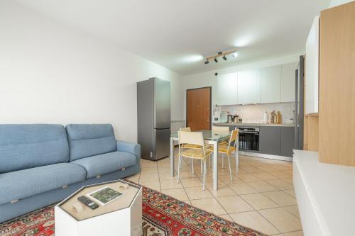 Un lugar para sentarse en Andrei Flat - free parking & Verona