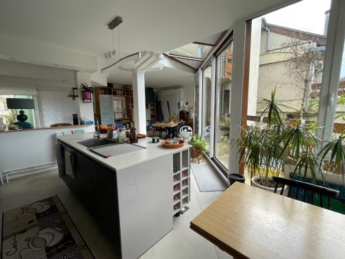 Photo de la galerie de l'établissement Appartement avec terrasse Meudon, à Meudon