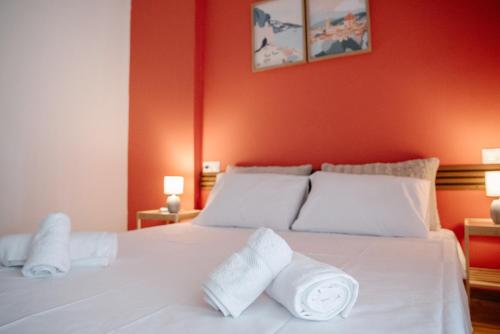 3Cs Athens Ampelokipoi Comfy flat ft Patio Airport Direct day n night
