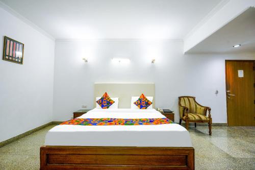 Una cama o camas en una habitación de Hotel Exotica Leisure Valley, Gurgaon