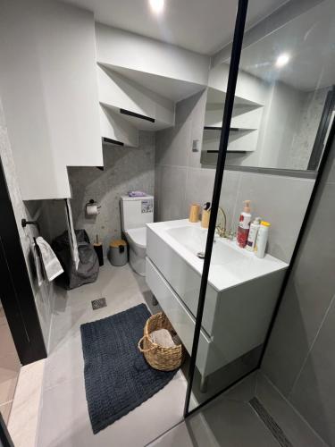 Cute Tiny Loft in Mantouki