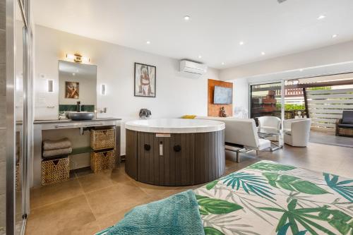 Villa Jacuzzi Naturist Wifi Port Nature 1