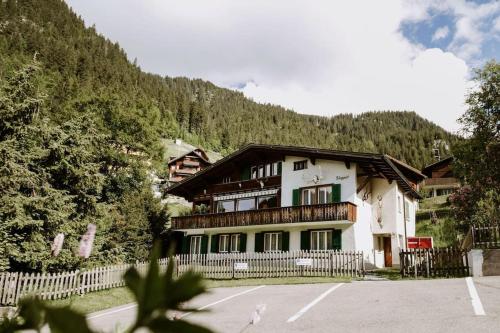 Zentral, parking und WIFI, nahe zu den Skipisten