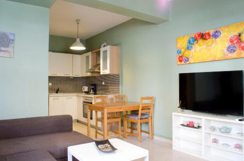 Thess1home Pylaia