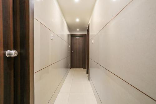 Imagen de la galería de FabHotel SK, en Rajkot