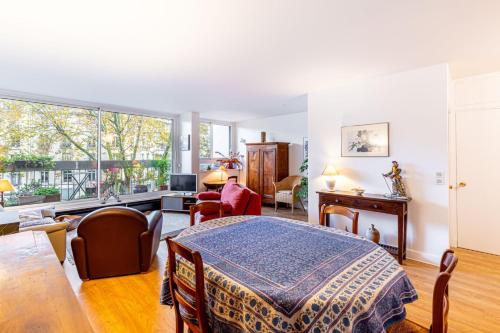 GuestReady - Delightful stay with a green view