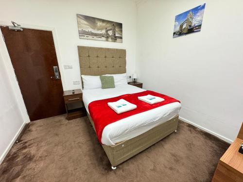 Postel nebo postele na pokoji v ubytování Parkview Residence