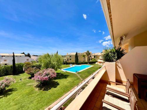 Home Out - Vilamoura Beach Apartment - Duplex
