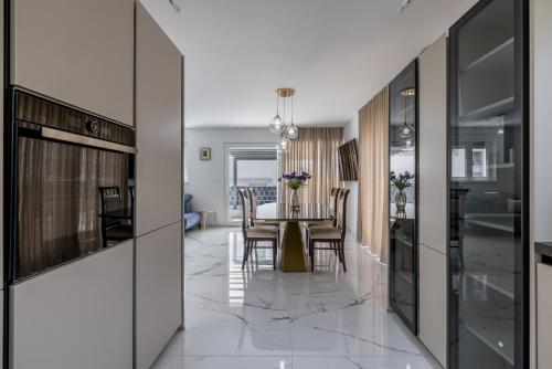 Spacious Apartment Anita - with private 80m2 yard