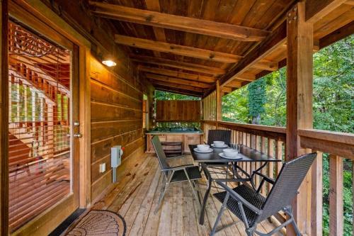 Sunrise Woods Retreat by Eden Crest photo 13